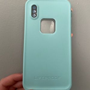 LIFEPROOF IPHONE X CASE